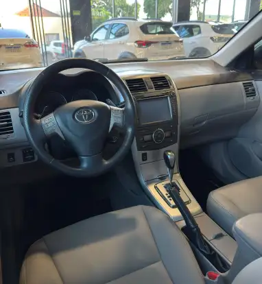 TOYOTA-COROLLA-2012
