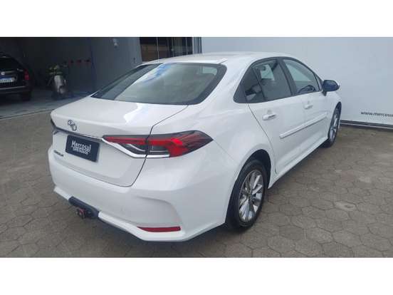 TOYOTA-COROLLA-2025