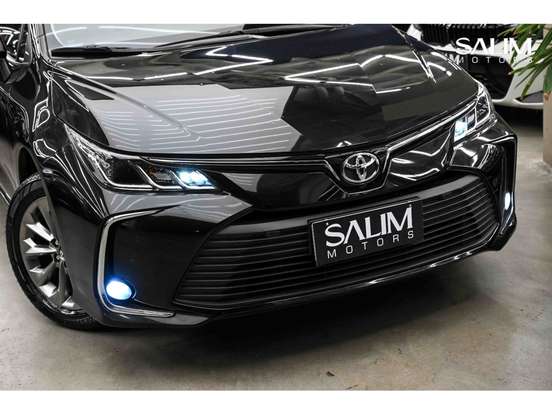 TOYOTA-COROLLA-2025