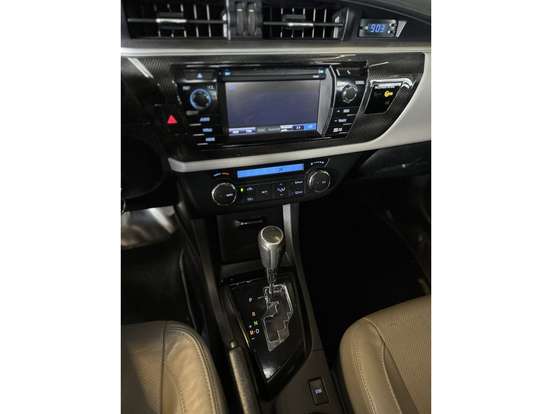 TOYOTA-COROLLA-2016