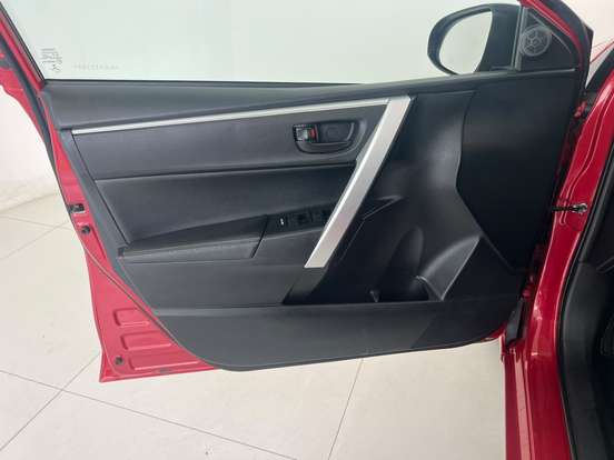 TOYOTA-COROLLA-2019