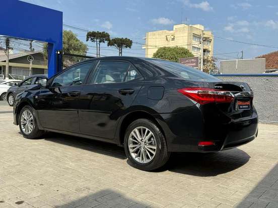 TOYOTA-COROLLA-2014