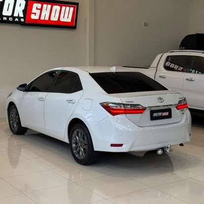 TOYOTA-COROLLA-2018