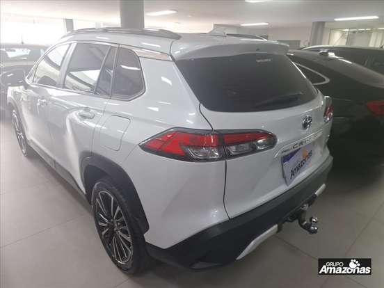 TOYOTA-COROLLA CROSS-2024