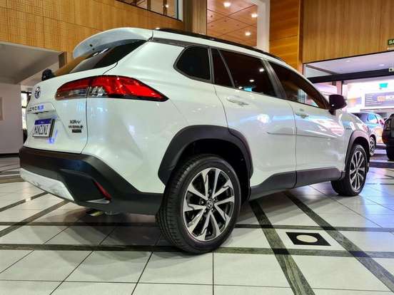 TOYOTA-COROLLA CROSS-2022