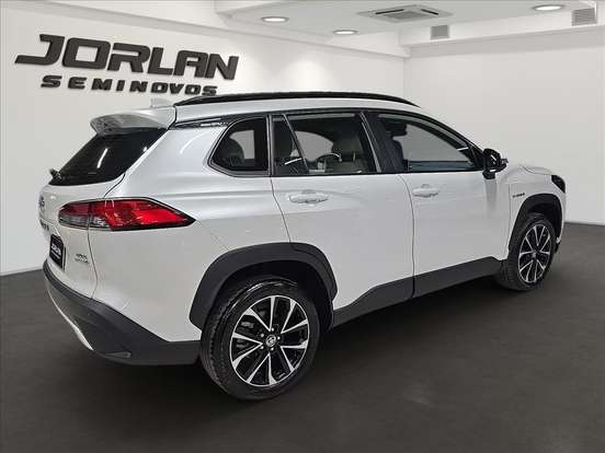 TOYOTA-COROLLA CROSS-2024