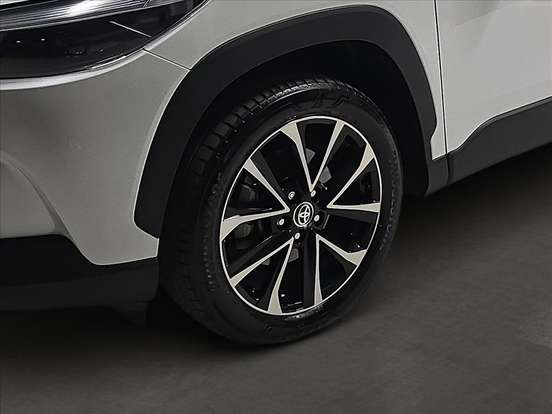 TOYOTA-COROLLA CROSS-2024