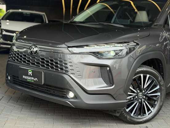 TOYOTA-COROLLA CROSS-2025