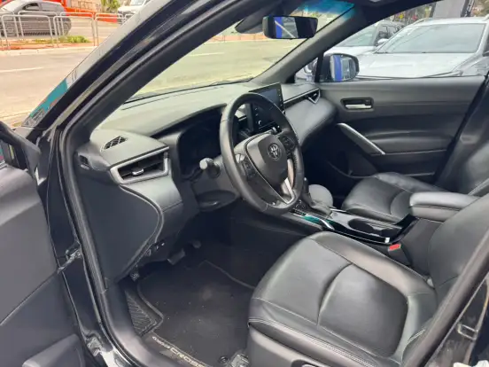 TOYOTA-COROLLA CROSS-2022