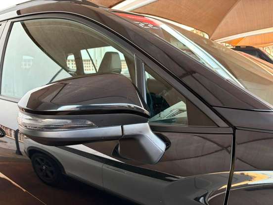 TOYOTA-COROLLA CROSS-2021