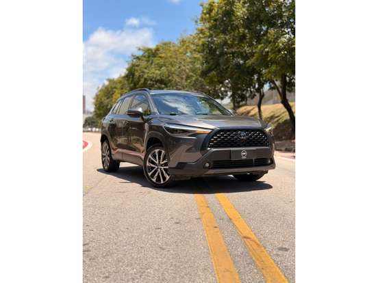 TOYOTA-COROLLA CROSS-2022
