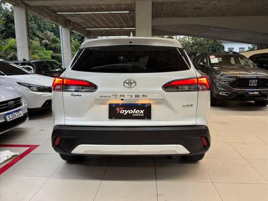 TOYOTA-COROLLA CROSS-2024