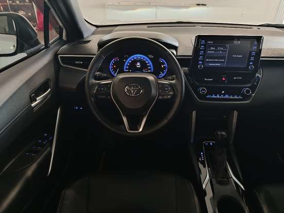 TOYOTA-COROLLA CROSS-2022