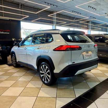 TOYOTA-COROLLA CROSS-2021