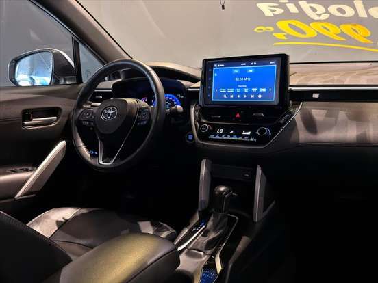 TOYOTA-COROLLA CROSS-2022