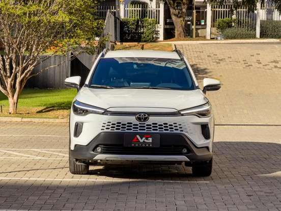 TOYOTA-COROLLA CROSS-2024