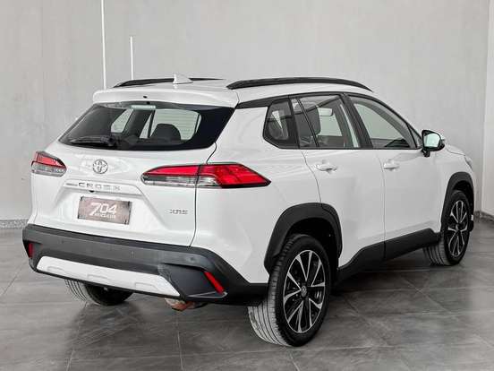 TOYOTA-COROLLA CROSS-2024