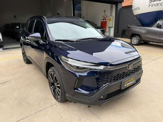 TOYOTA-COROLLA CROSS-2024