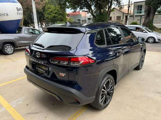 TOYOTA-COROLLA CROSS-2024