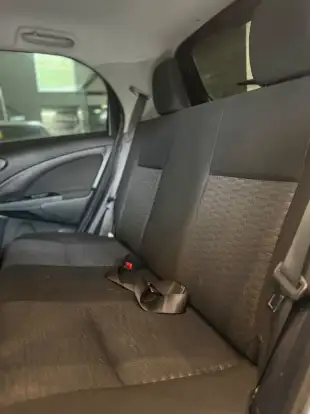 TOYOTA-ETIOS-2016