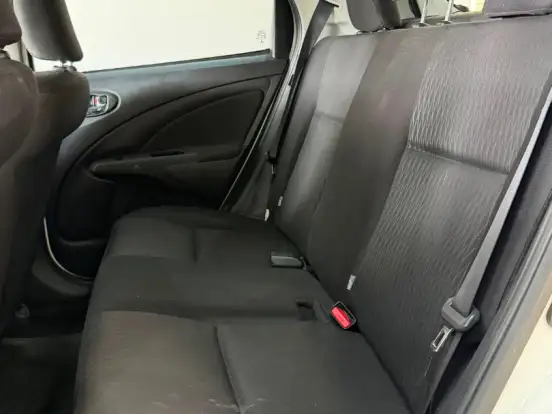 TOYOTA-ETIOS-1.3 X 16V FLEX 4P MANUAL TOYOTA-ETIOS-2017