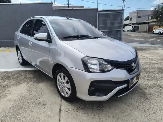 TOYOTA-ETIOS-1.5 X PLUS SEDAN 16V FLEX 4P AUTOMÁTICO TOYOTA-ETIOS-2019