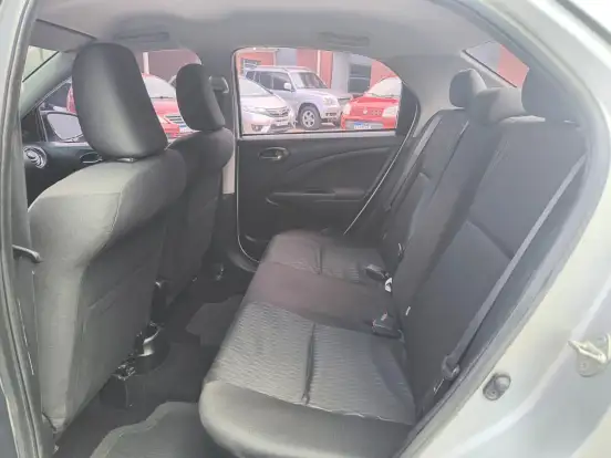 TOYOTA-ETIOS-1.5 X PLUS SEDAN 16V FLEX 4P AUTOMÁTICO TOYOTA-ETIOS-2019