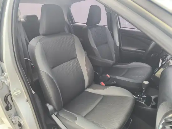 TOYOTA-ETIOS-1.5 X PLUS SEDAN 16V FLEX 4P AUTOMÁTICO TOYOTA-ETIOS-2019
