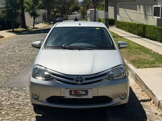 TOYOTA-ETIOS-1.5 X SEDAN 16V FLEX 4P MANUAL TOYOTA-ETIOS-2014
