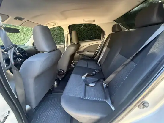 TOYOTA-ETIOS-2014