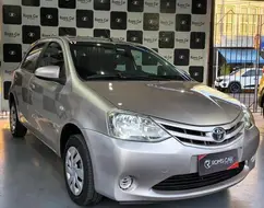 TOYOTA ETIOS 1.3 X 16V FLEX 4P AUTOMÁTICO TOYOTA ETIOS 1.3 X 16V FLEX 4P AUTOMÁTICO