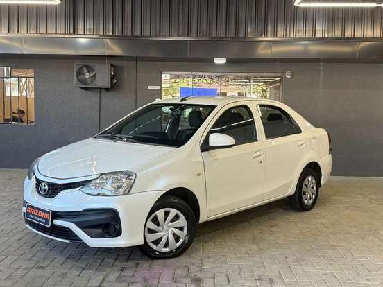 TOYOTA-ETIOS-2017
