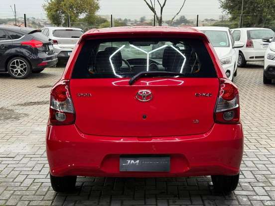 TOYOTA-ETIOS-1.3 X 16V FLEX 4P AUTOMÁTICO TOYOTA-ETIOS-2019