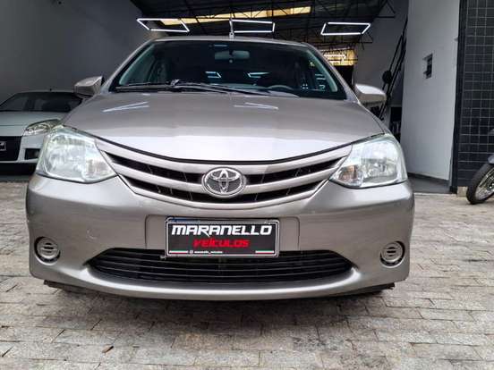 TOYOTA-ETIOS-1.3 X 16V FLEX 4P MANUAL TOYOTA-ETIOS-2016