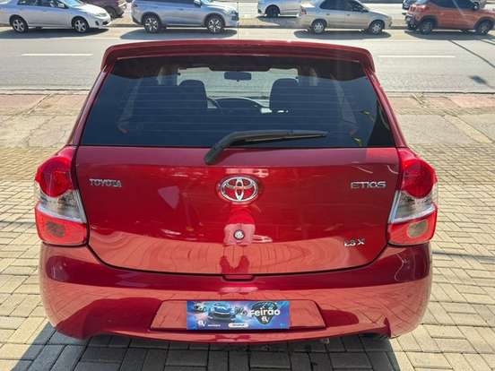TOYOTA-ETIOS-1.3 X 16V FLEX 4P MANUAL TOYOTA-ETIOS-2015