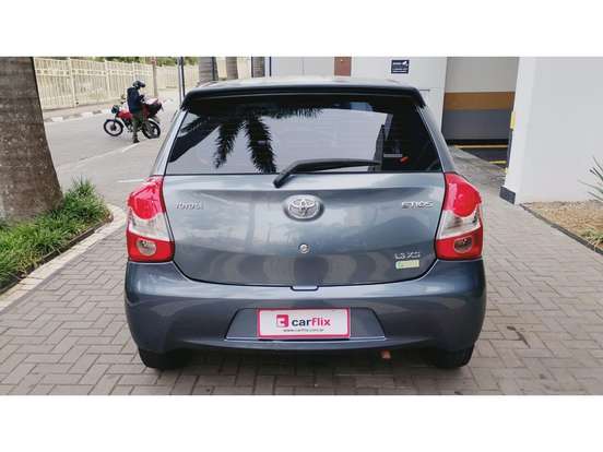 TOYOTA-ETIOS-2013