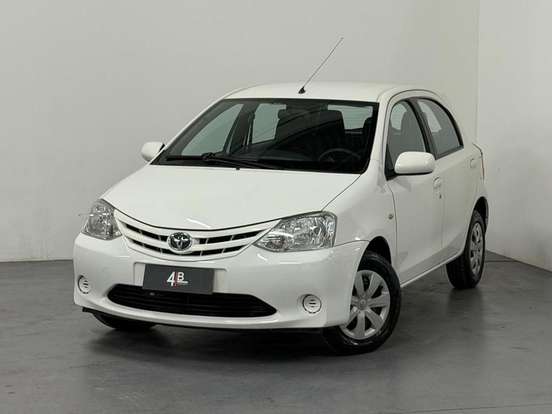 TOYOTA-ETIOS-2013
