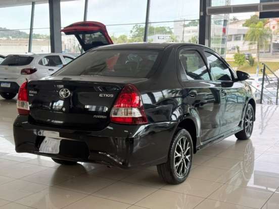 TOYOTA-ETIOS-1.5 PLATINUM 16V FLEX 4P AUTOMÁTICO TOYOTA-ETIOS-2018