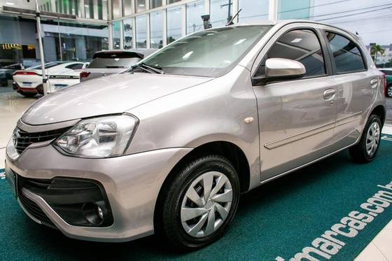 TOYOTA ETIOS 1.5 READY 16V FLEX 4P AUTOMÁTICO