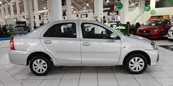 TOYOTA-ETIOS-1.5 X SEDAN 16V FLEX 4P AUTOMÁTICO TOYOTA-ETIOS-2019