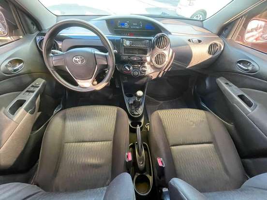 TOYOTA-ETIOS-1.5 X SEDAN 16V FLEX 4P MANUAL TOYOTA-ETIOS-2016