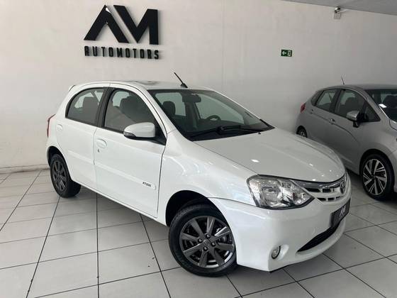 TOYOTA ETIOS 1.5 XLS 16V FLEX 4P AUTOMÁTICO