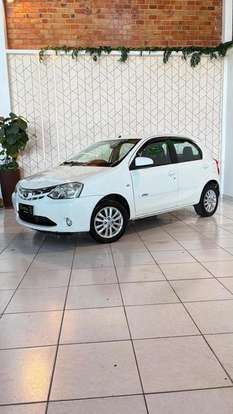 TOYOTA-ETIOS-1.5 XLS 16V FLEX 4P MANUAL TOYOTA-ETIOS-2014