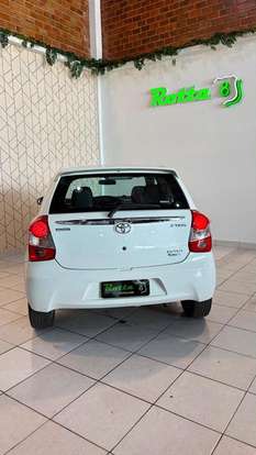 TOYOTA-ETIOS-2014
