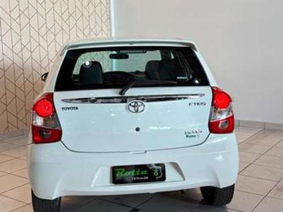 TOYOTA-ETIOS-1.5 XLS 16V FLEX 4P MANUAL TOYOTA-ETIOS-2014