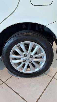 TOYOTA-ETIOS-2014