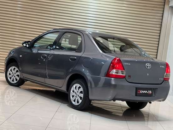 TOYOTA-ETIOS-1.5 XS SEDAN 16V FLEX 4P MANUAL TOYOTA-ETIOS-2014