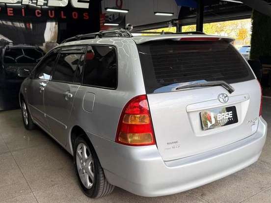 TOYOTA-FIELDER-1.8 16V GASOLINA 4P AUTOMÁTICO TOYOTA-FIELDER-2006