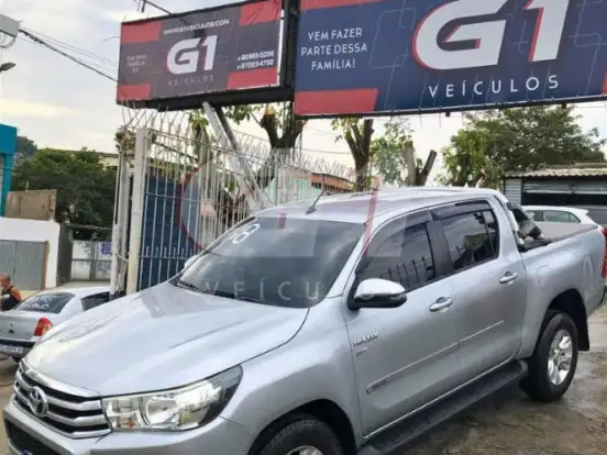 TOYOTA-HILUX-2.7 SRV 4X2 CD 16V FLEX 4P AUTOMÁTICO TOYOTA-HILUX-2018