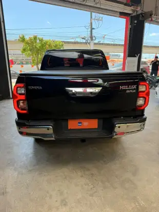 TOYOTA-HILUX-2023